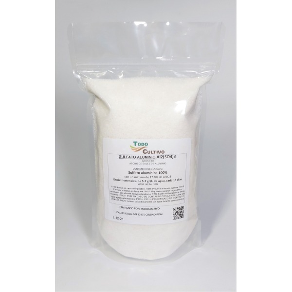 Sulfato de aluminio Al2(SO4)3 Envase de 5kg. usada en industria como coagulante en la purificación de agua potable y en la industria del papel. En jardinería se utiliza como potenciador del color azul en las hortensias