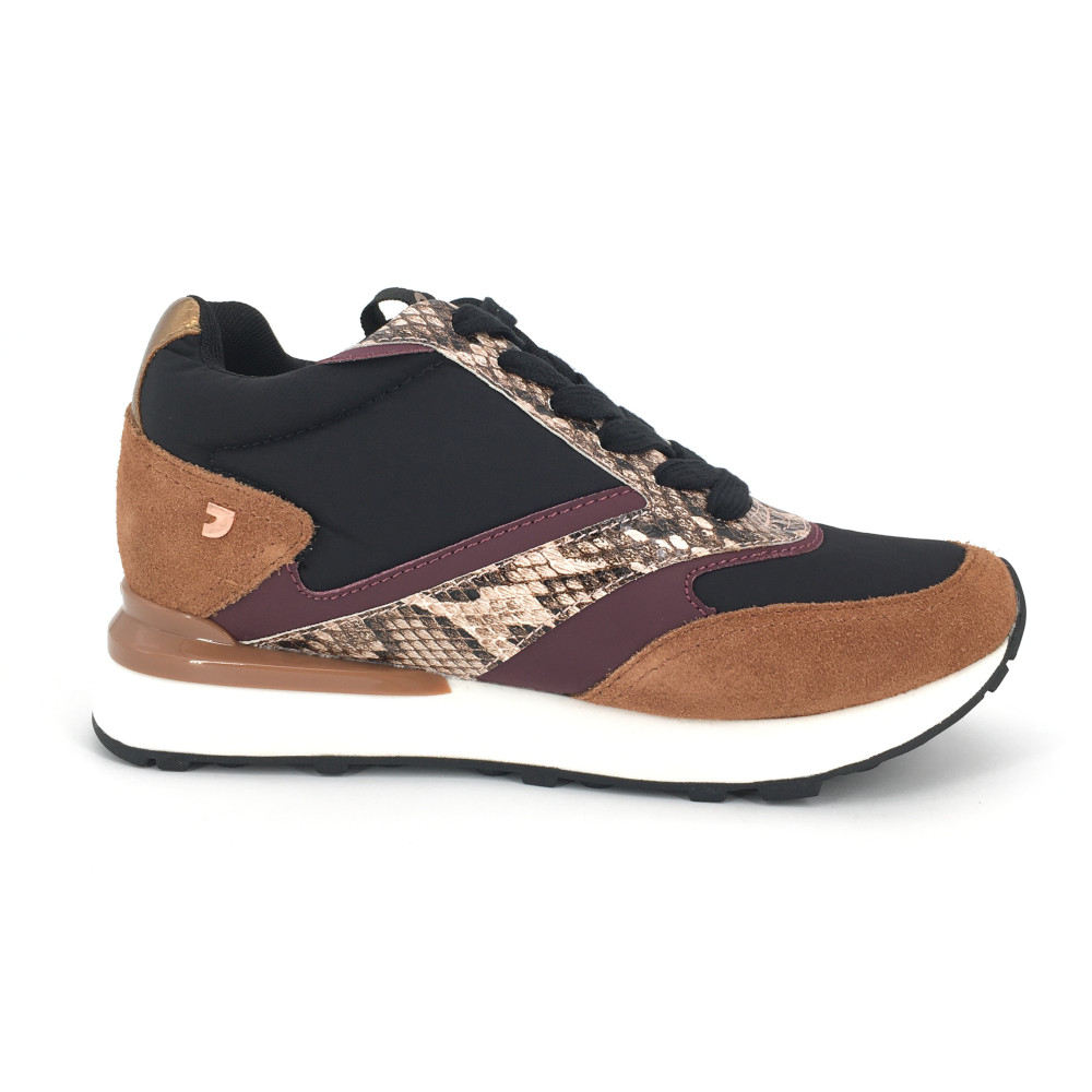 Deportivo Gioseppo para mujer, mod.76490, Deportivo Gioseppo cuña interior