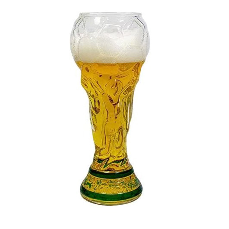 2026 Trophy-Shaped Beer Mug — 500ml Durable Glass — An Elegant, Football-Themed Gift for Men, Perfect for Everyday Use