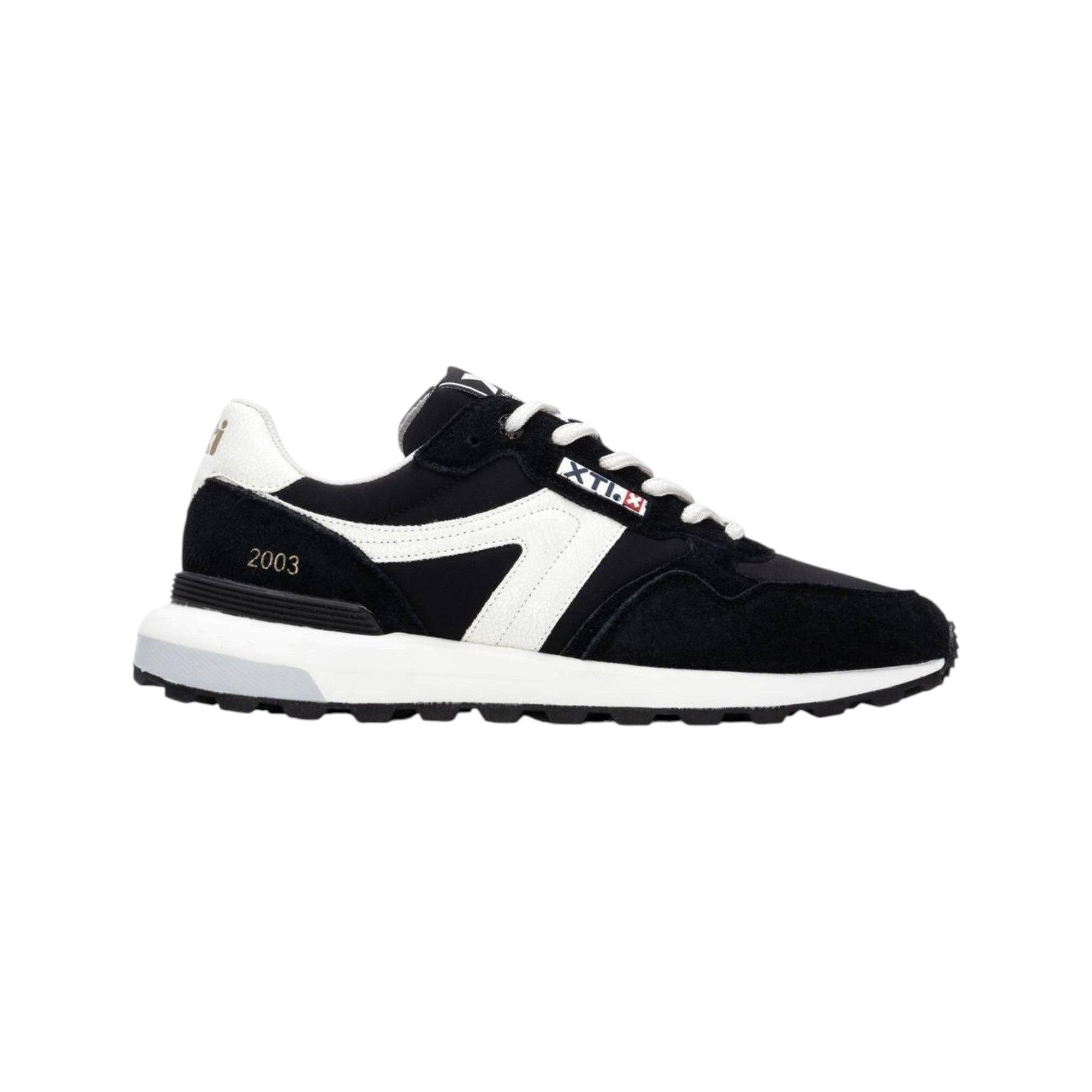 DEPORTIVOS DE HOMBRE XTI 145721 EN BLANCO
