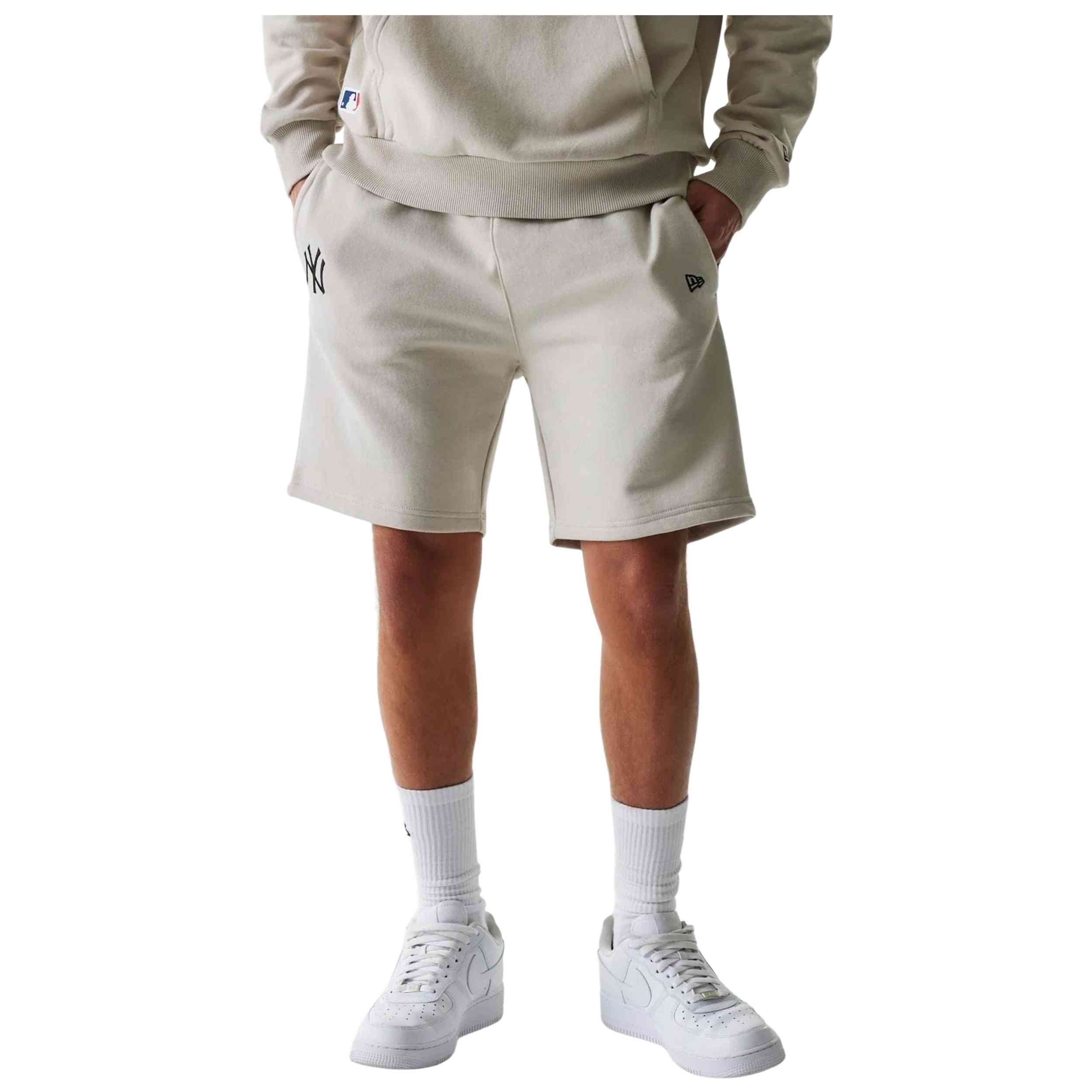 Bermudas New Era modelo 60675780-270 para Hombre en color Beige
