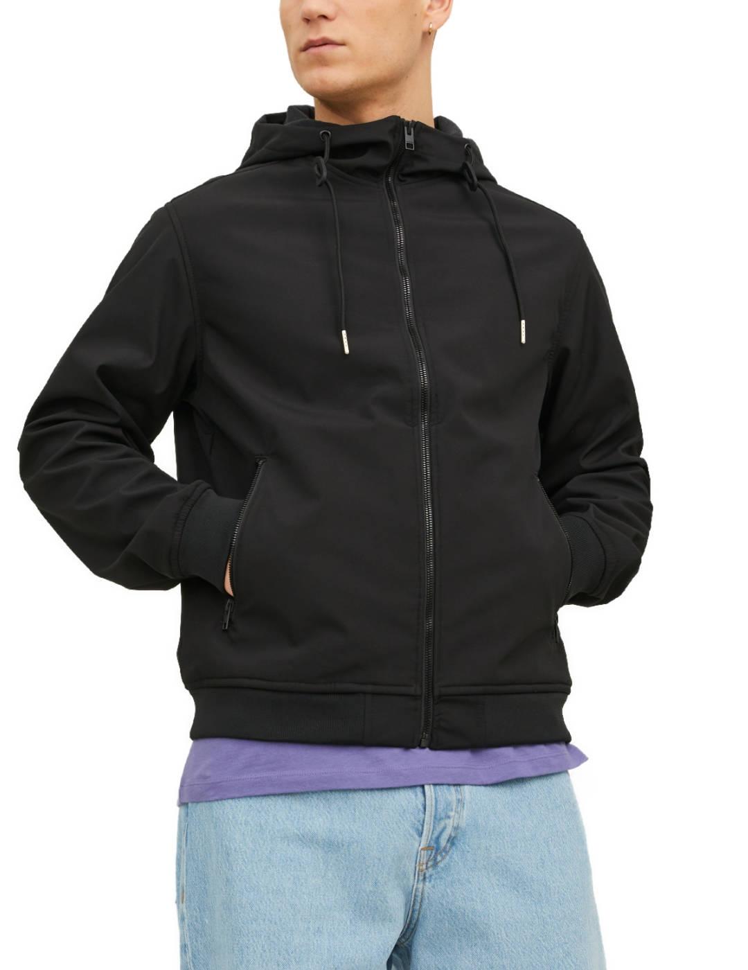 Chaqueta Jack&Jones Basic impermable negra de hombre