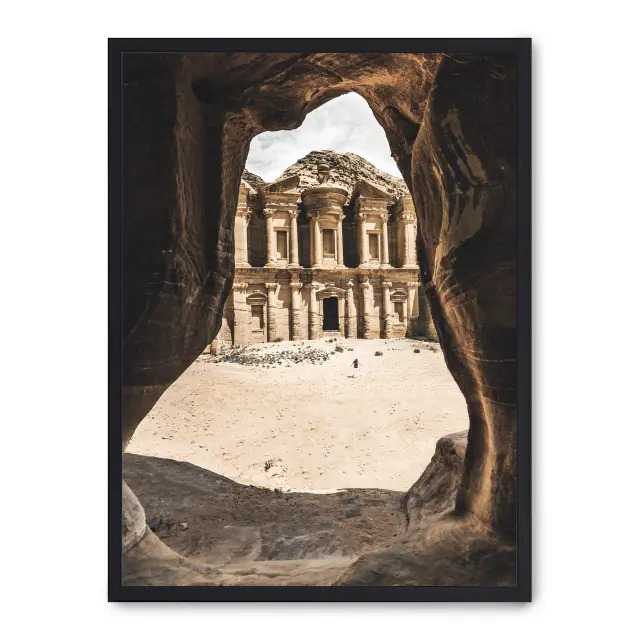 Cuadro petra monastery 30x40cm, Póster impreso en papel de primera calidad de 180gr, montado sobre marco de madera MDF acabado en negro., Naturaleza - Desierto