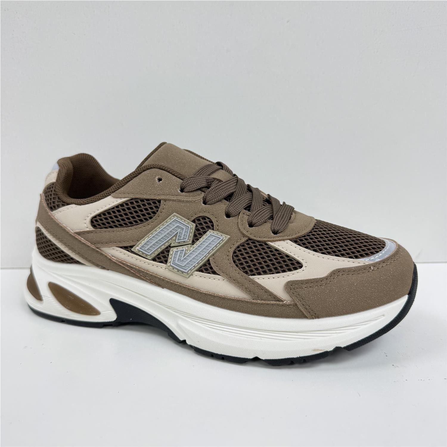 Deportiva New Camel