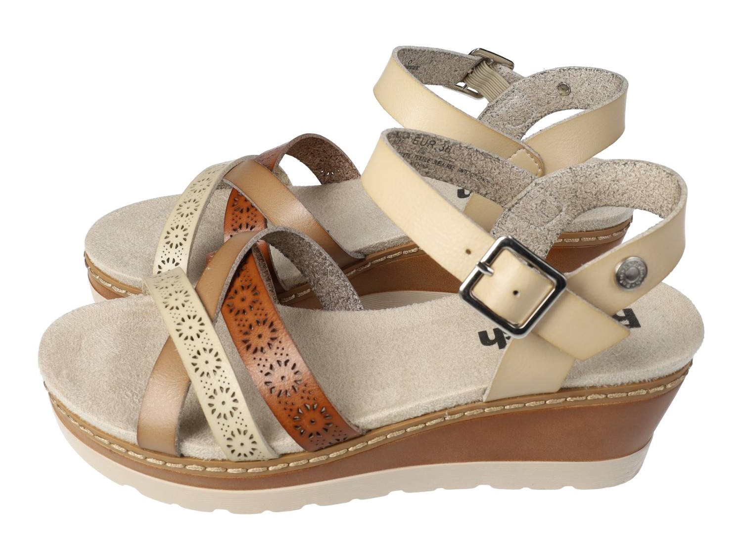 Sandalias marca REFRESH para mujer en color beige. Sandalias de Cuña Mujer Refresh – Tiras Cruzadas en Beige