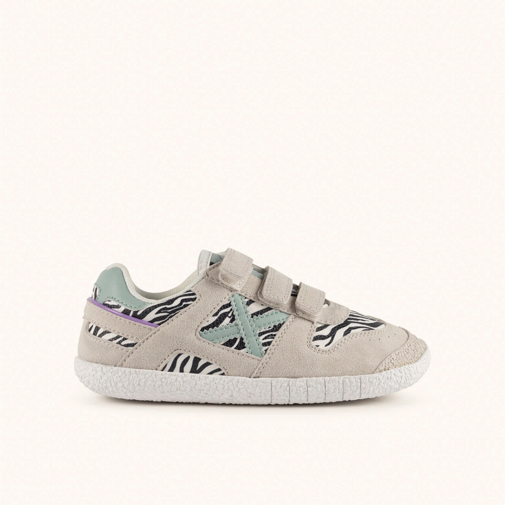 Munich Mini Goal VCO 1633 Gris Cebra Velcro - Zapatilla Barefoot Infantil, respetuosa con el desarrollo del pie