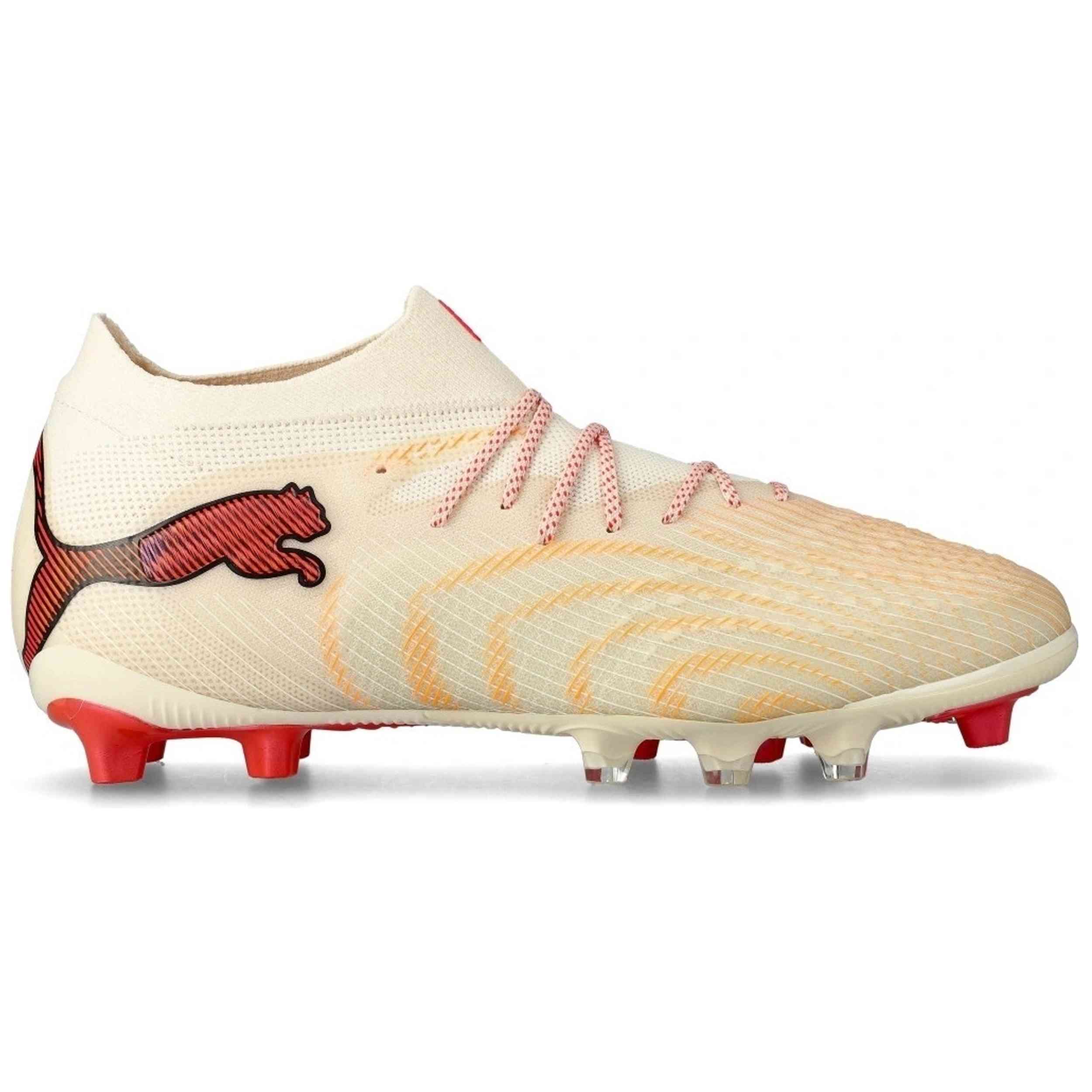 Botas De Futbol Puma modelo Future 9.1 "Sugared Almond-PUMA White-Ultra Red-PUMA Black" para hombre y mujer en color Beige