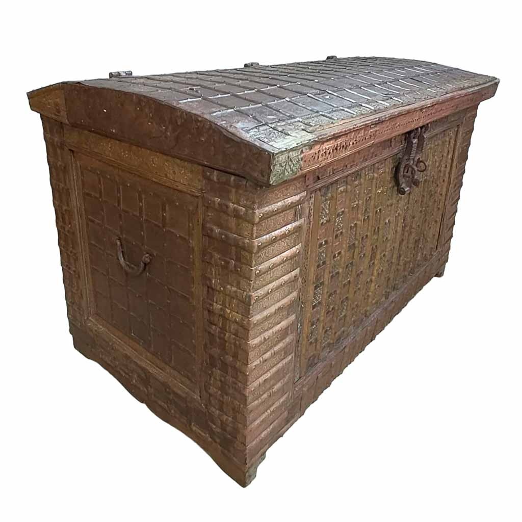 Wonderlust Deco - Baúl de madera y metal acabado artesanal marrón 166x94x104h cm Marrón 166x94x104h cm