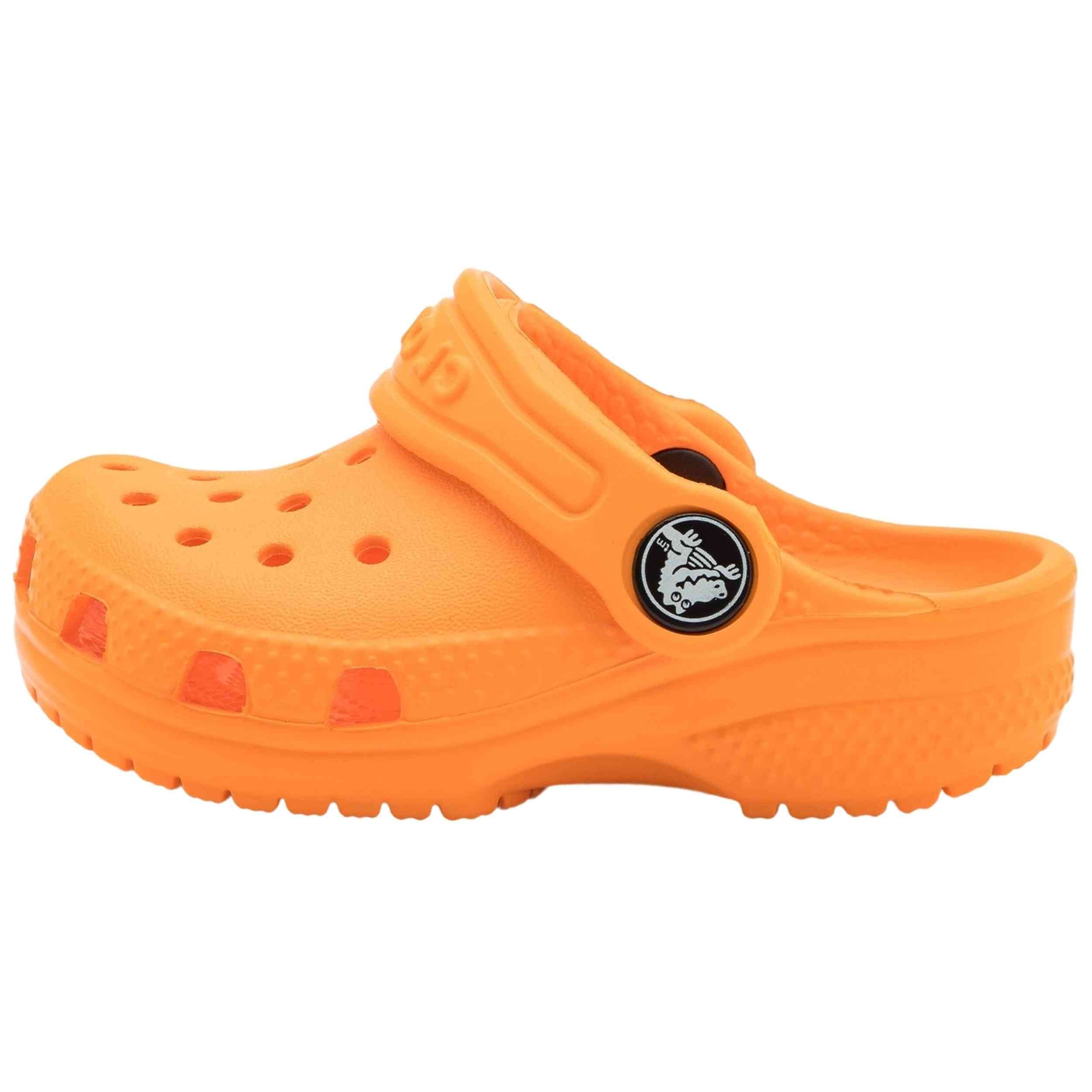 Chanclas Crocs modelo 206990-83A para Niños en color Naranja