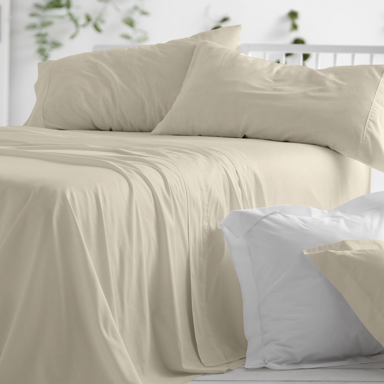 Juego sábanas Diseño 400. BURRITO BLANCO. Incluye sábana encimera, bajera y 1/2 fundas de almohadas. Juego de sábanas en tejido liso.Disponible en color Blanco,Azul,Nude,Menta,Gris y Crudo. 100% Algodón. Tamaños 90, 105,135,150/160,180 y 200cm