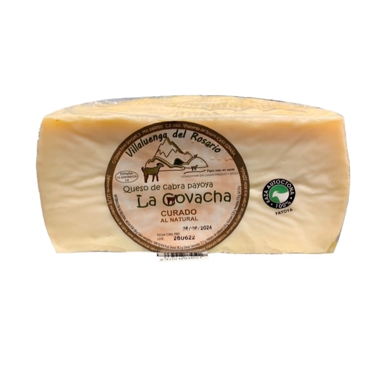 Queso de Cabra Payoya Curado al Natural: Carácter robusto y aromas sierraños se entrelazan en esta experiencia gourmet. La esencia de La Covacha en cada pedazo.
