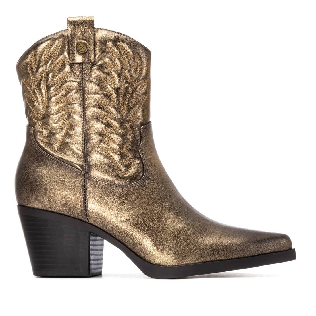 Xti - Botas Camperas Mujer - Calzado Cómodo y Versátil - Moda casual - Modelo  14430801 - Resistente