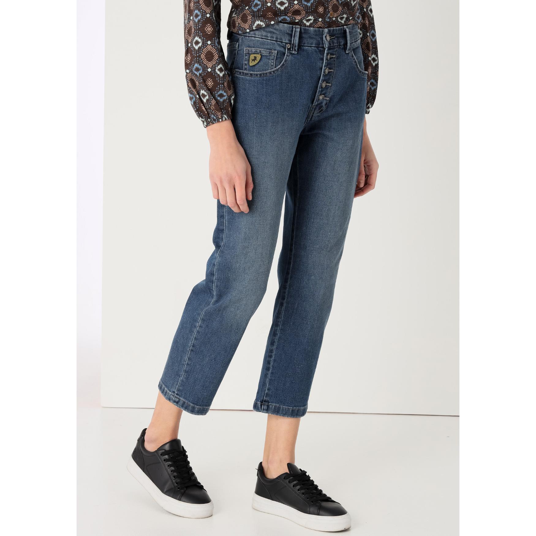 LOIS JEANS - Jeans lavado medio azul - Straight Wide Crop fit - Tiro Medio - Tallaje en Pulgadas- Tallaje en Pulgadas