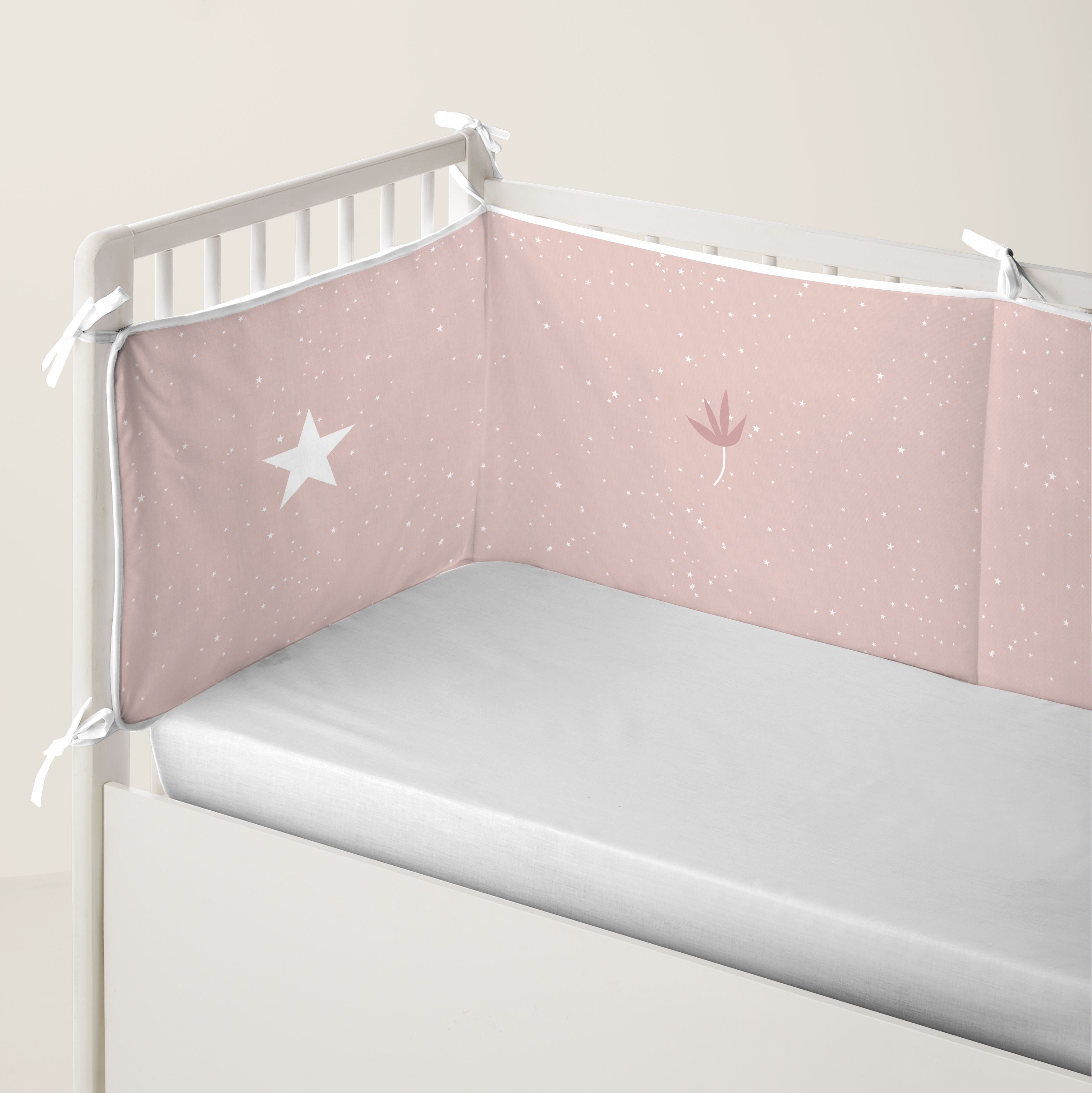 HACIENDO EL INDIO - Protector de Cuna Chichonera 100% Algodón - Protector Acolchado Antigolpes con Cintas de Sujeción - Medida 60x60x60+40 cm - 32 Modelos - Fabricado en España
