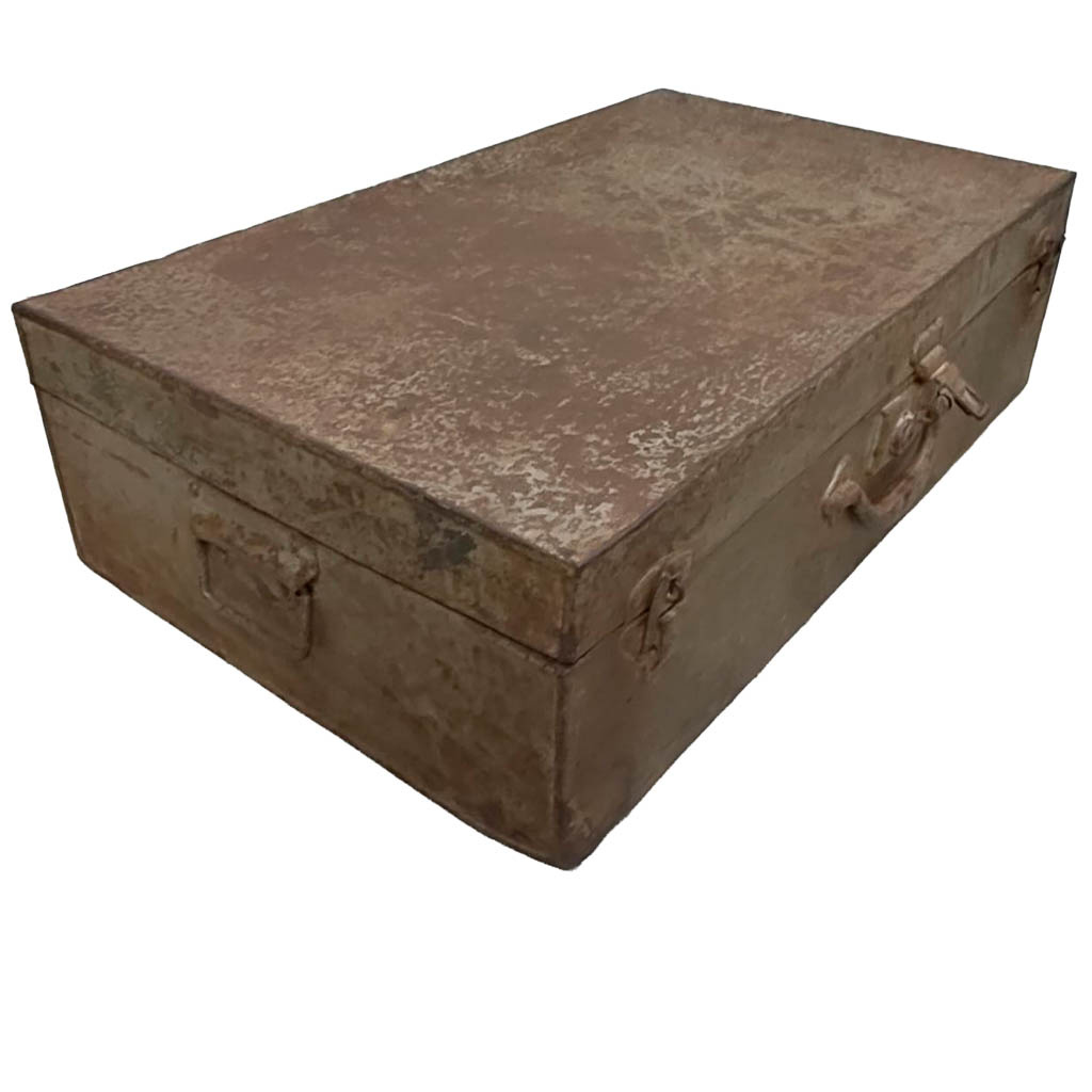 Wonderlust Deco - Maleta de metal acabado artesanal marrón 67x37x25h cm Marrón 67x37x25h cm
