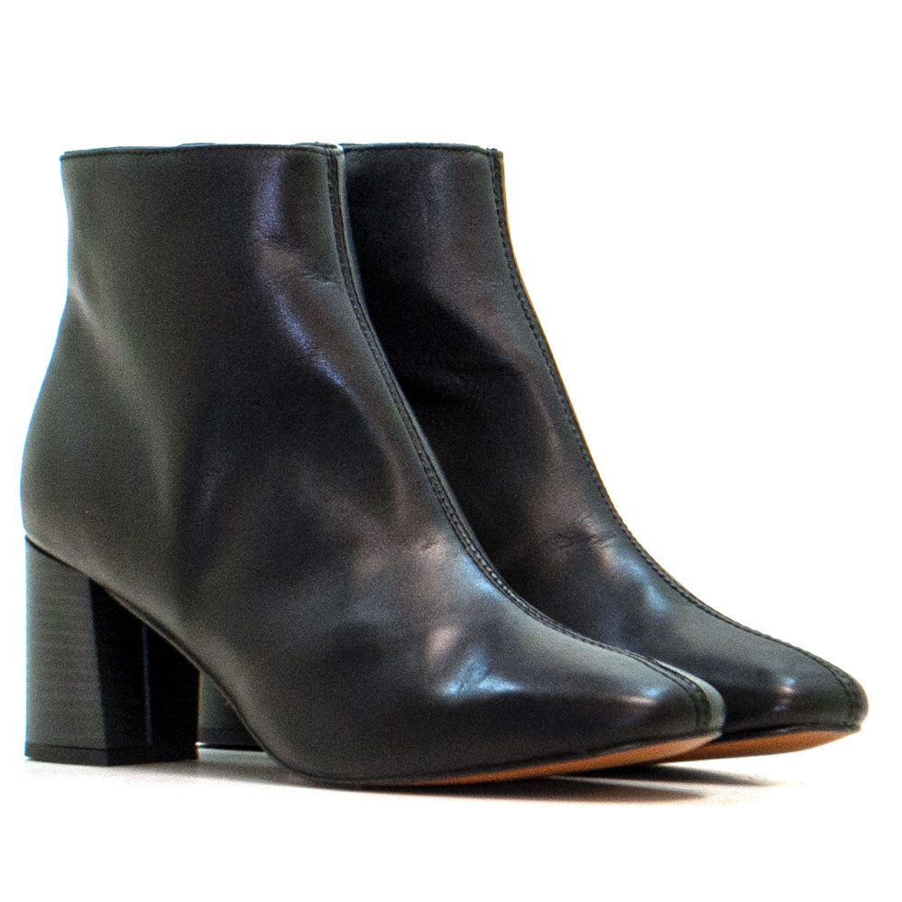 BOTIN ANASTASIA NAPA NEGRO