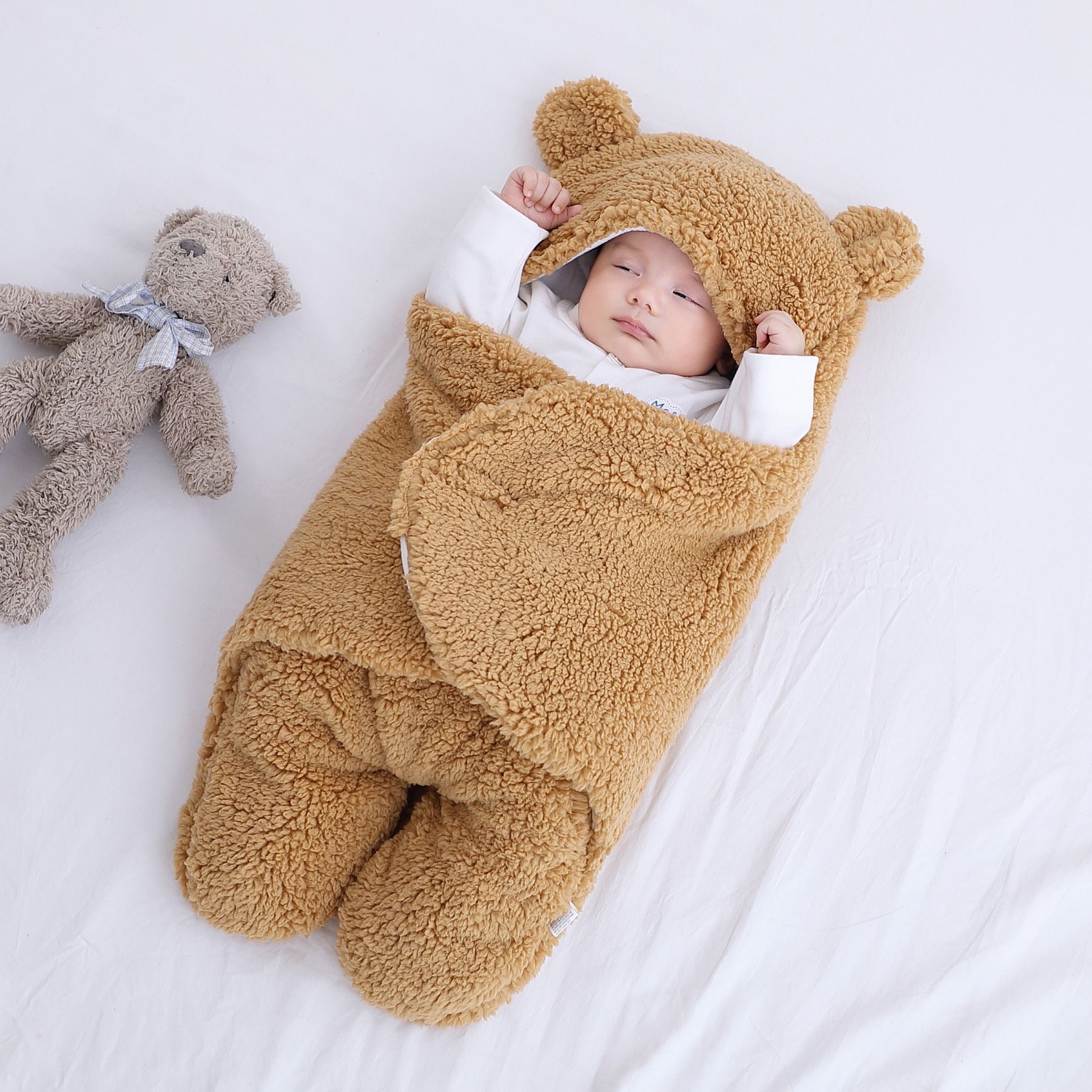 CA Saco de dormir acolchado con piernas divididas y engrosado para bebé para evitar saltos y proteger el pecho, ropa envolvente para salir, edredón antipatadas para las cuatro estaciones del bebé