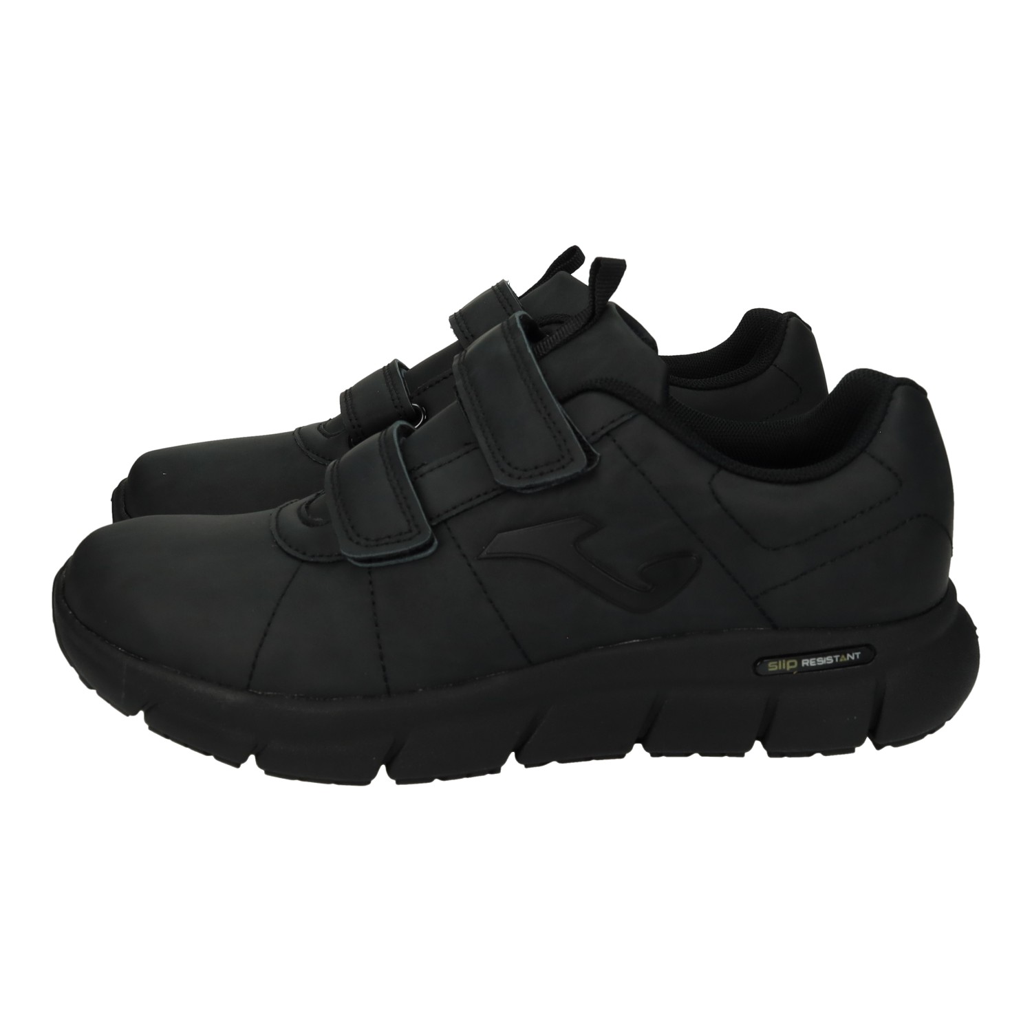 Deportivos marca JOMA para hombre en color negro. Deportivos para hombre en color negro amortigua la pisada. Fabricados por Joma