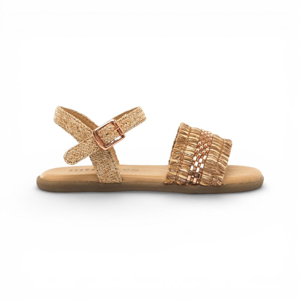 Sandalias Mustang modelo 49348 en color Beig