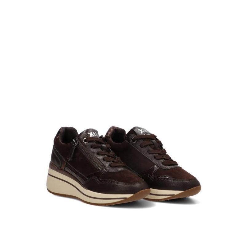 Zapatillas Casual Xti - Mujer - Cuña Media - Modelo 146169 - Color Marron