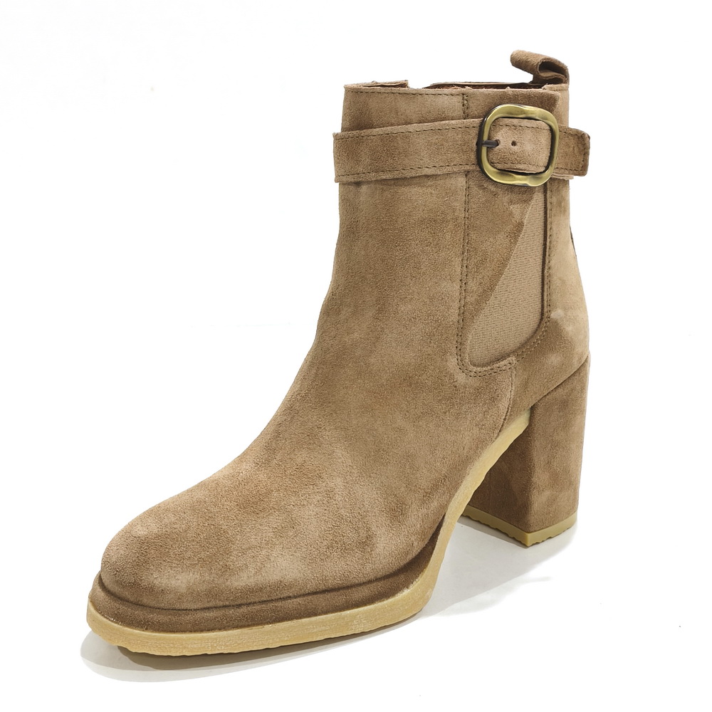 Botines Alpe modelo 55161109 en color Beig