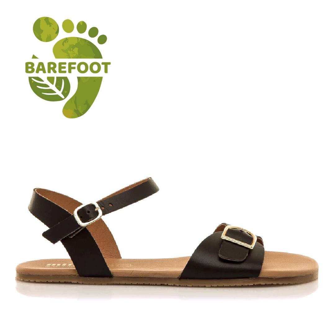 Sandalias planas Mustang free cleo cuero con hebilla metálica barefoot