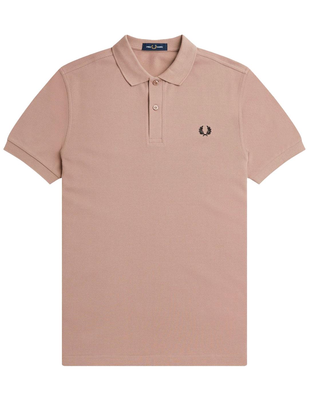 Fred Perry - Polo de manga corta M6000 para hombre, versátil dentro y fuera de la cancha, estilo tenístico vintage y acabado distintivo