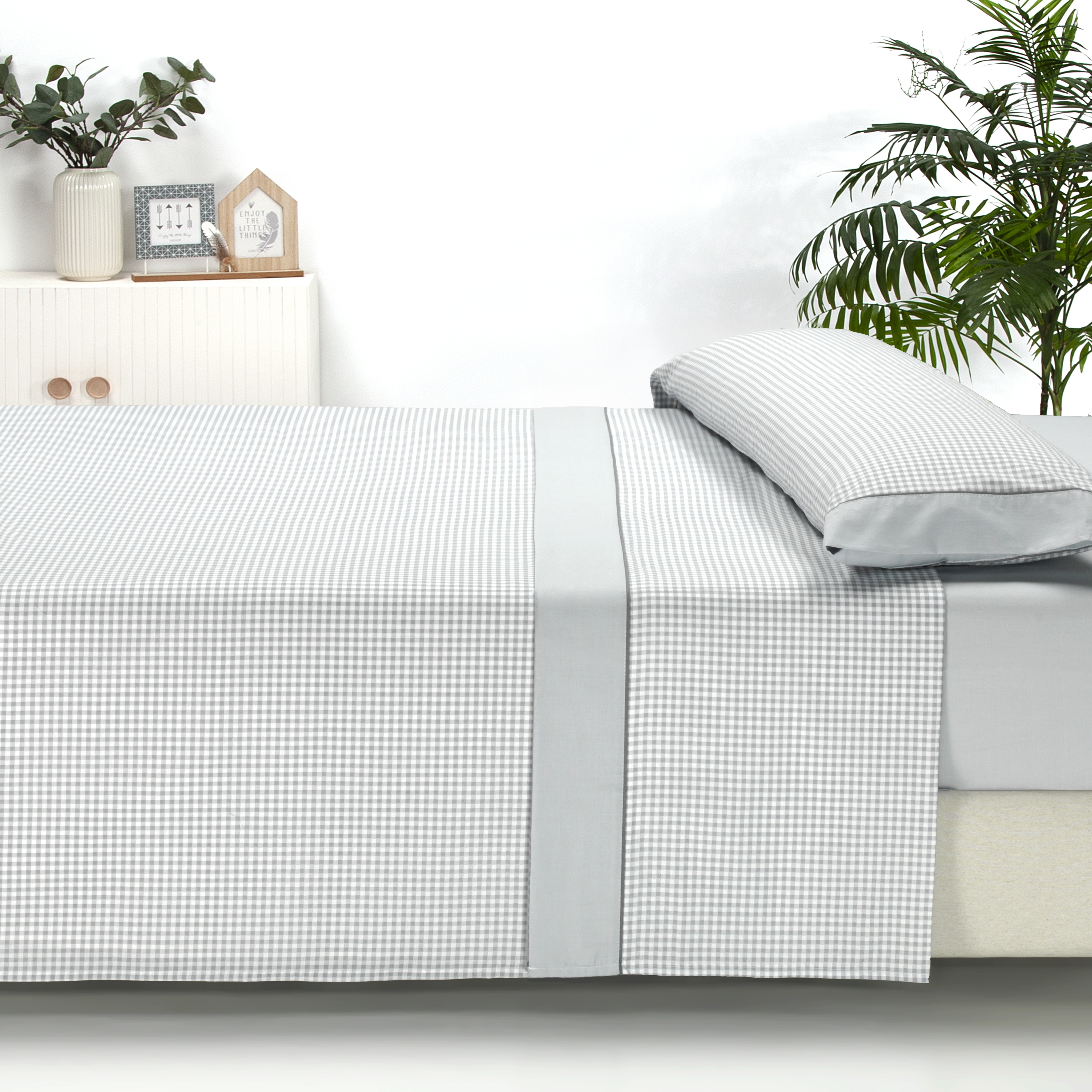 Novotextil Juego de Sábanas Estampadas Microfibra Suave – Sábanas 90 105 135 150 180 200 – Incluye Encimera, Bajera Ajustable y 1 o 2 Fundas de Almohada – Ropa de Cama Transpirable y Ligera