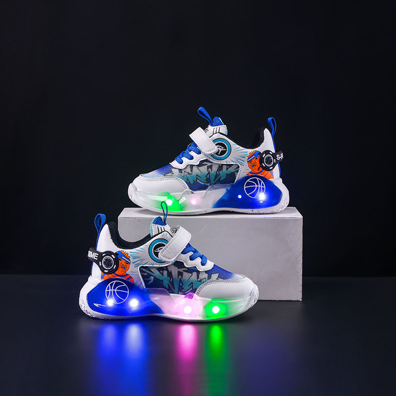 CA Zapatos deportivos para niños, primavera y otoño, nuevos zapatos con luz LED para niños, zapatos casuales de baloncesto transpirables de malla