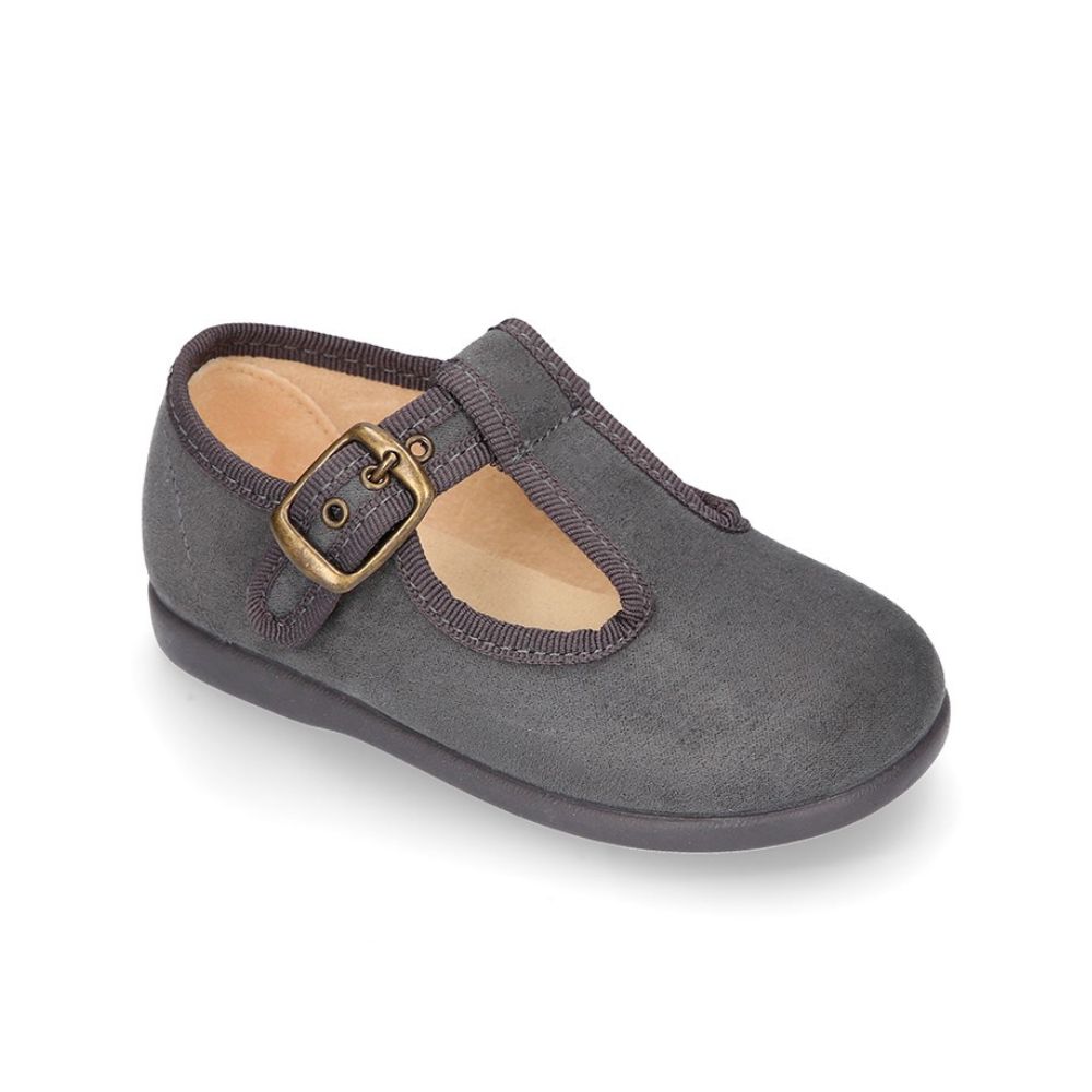 Pepitos Zapy modelo Am20655 en color Gris