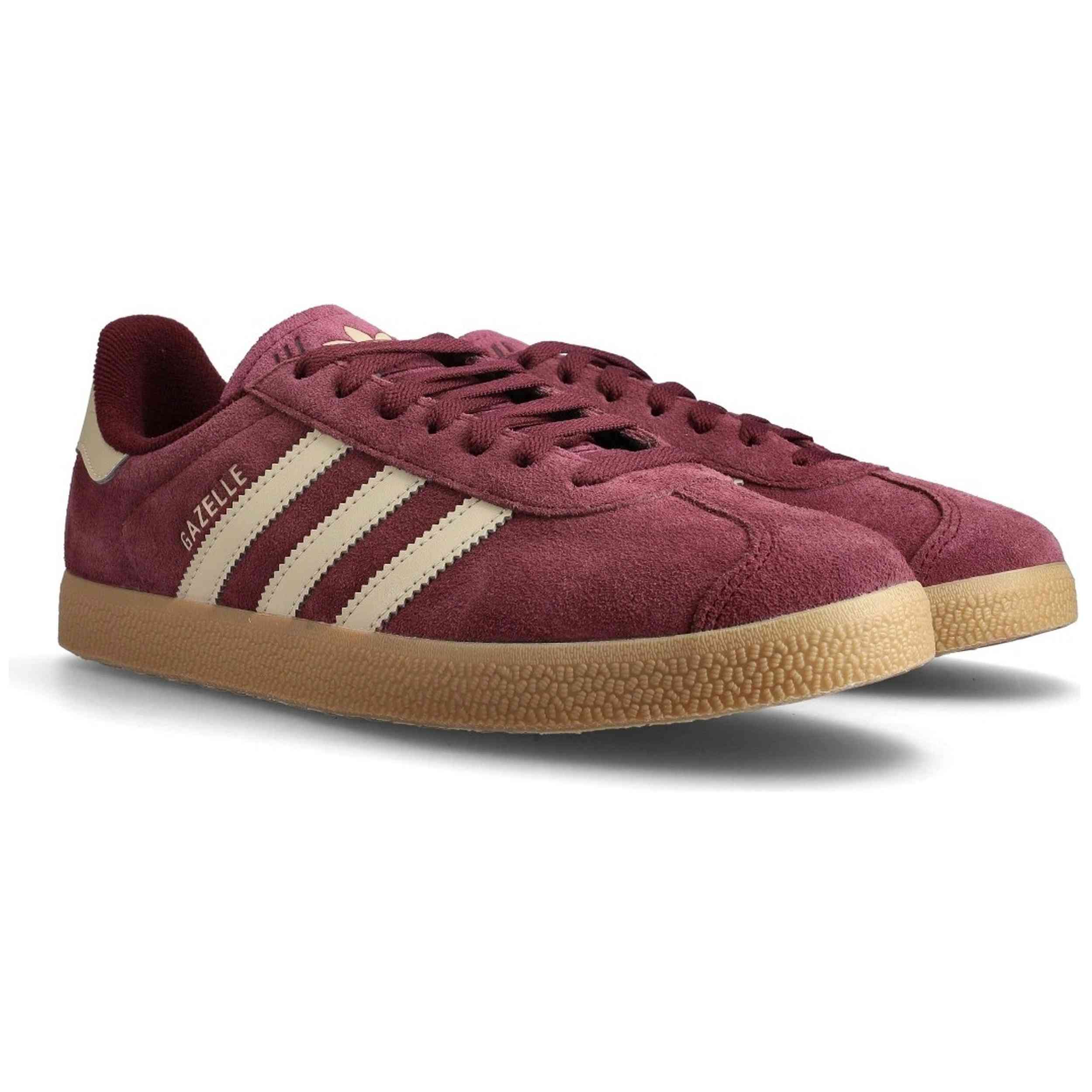 Zapatillas Adidas modelo Gazelle "Maroon/Khaki/Gum4" para Hombre en color Rojo