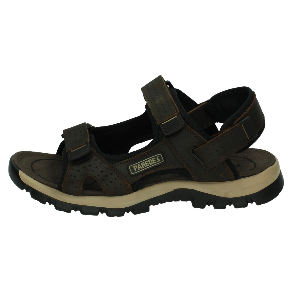 Sandalias marca PAREDES para hombre en color marrón oscuro. SANDALIAS GREDOS