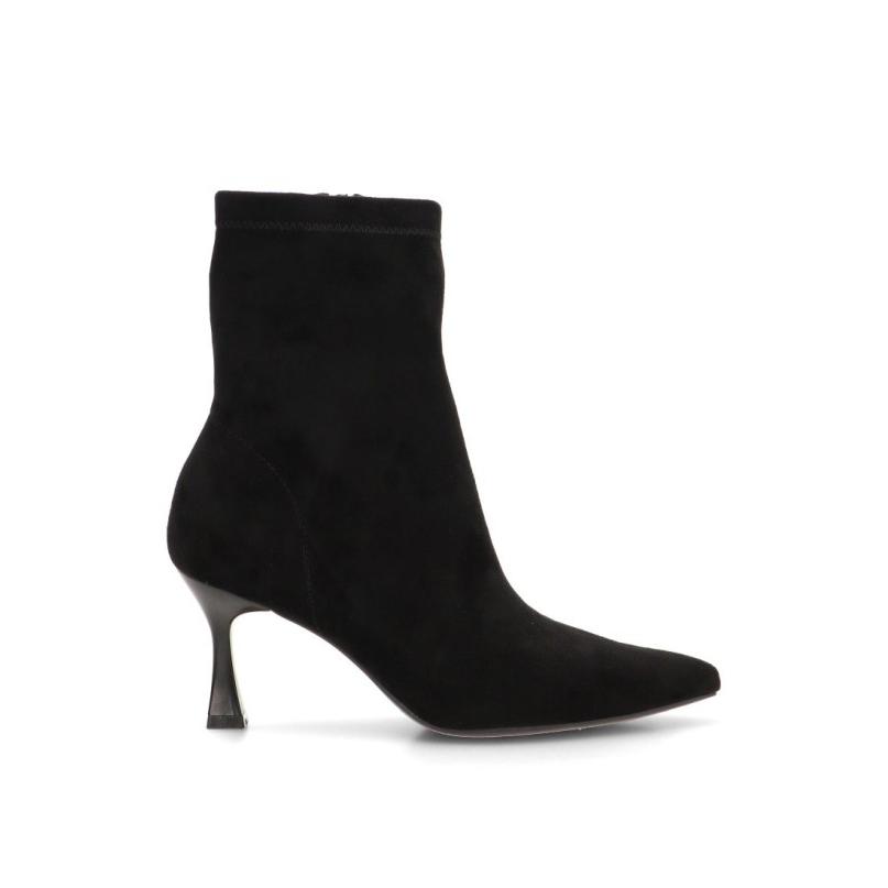 Botin Weekend Etika - Mujer - Tacón Medio - Modelo 32032 - Color Negro Antelina
