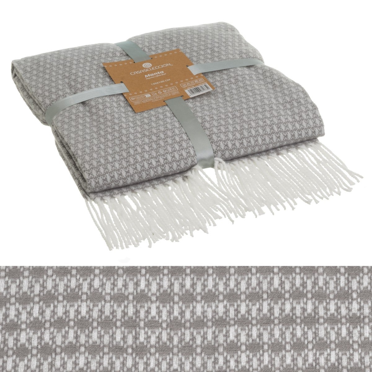 Manta de viaje en color gris 100% poliéster con flecos de 130x160 cm Tejido suave de 200 gr/m², ligera y muy decorativa. Perfecta para el sofá o la cama. CasaSelección