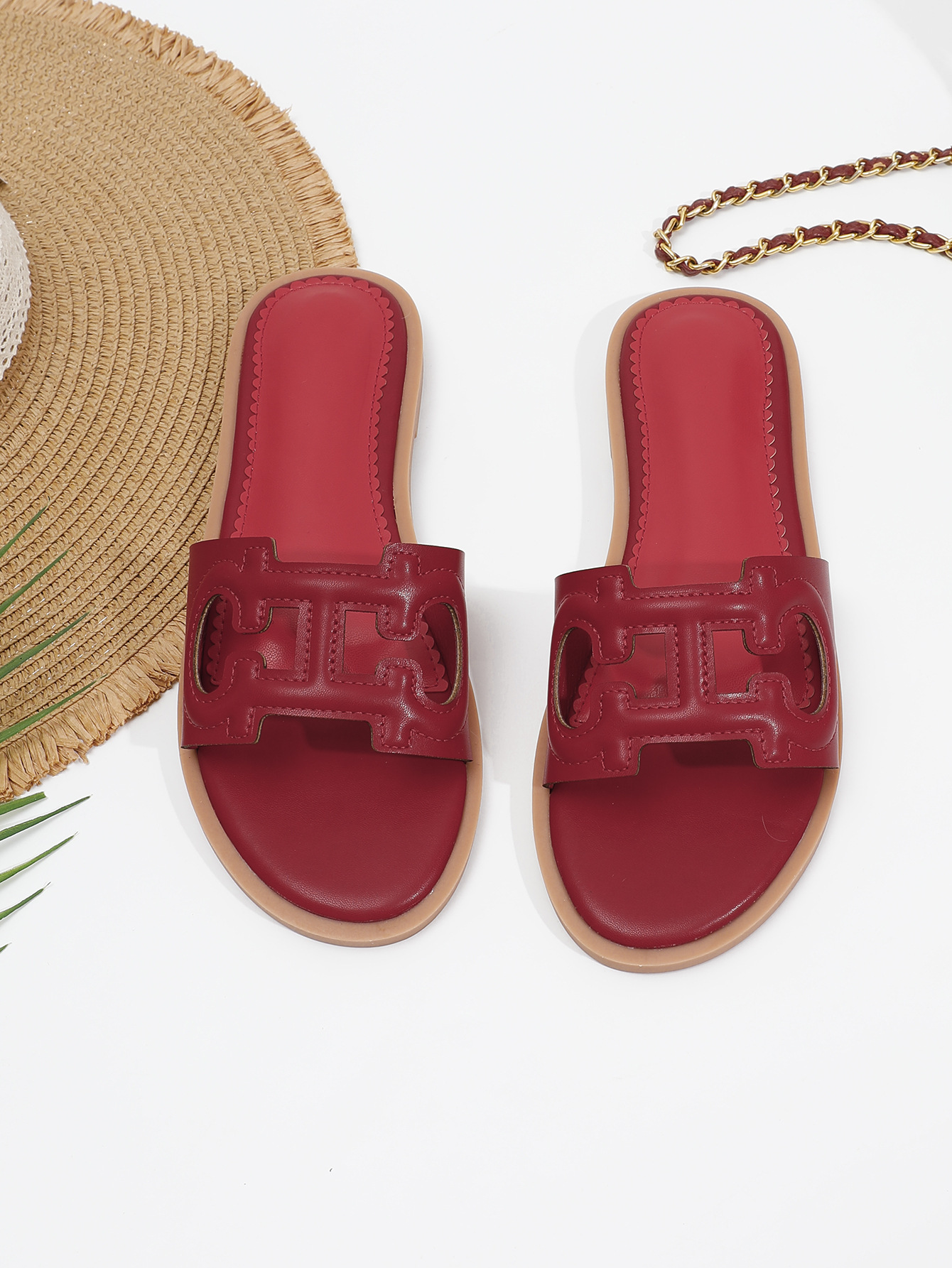 TK Sandalias planas de una sola línea para mujer, zapatos de viaje de verano de alta gama, ligeras y de lujo, a la moda, para playa, 2025