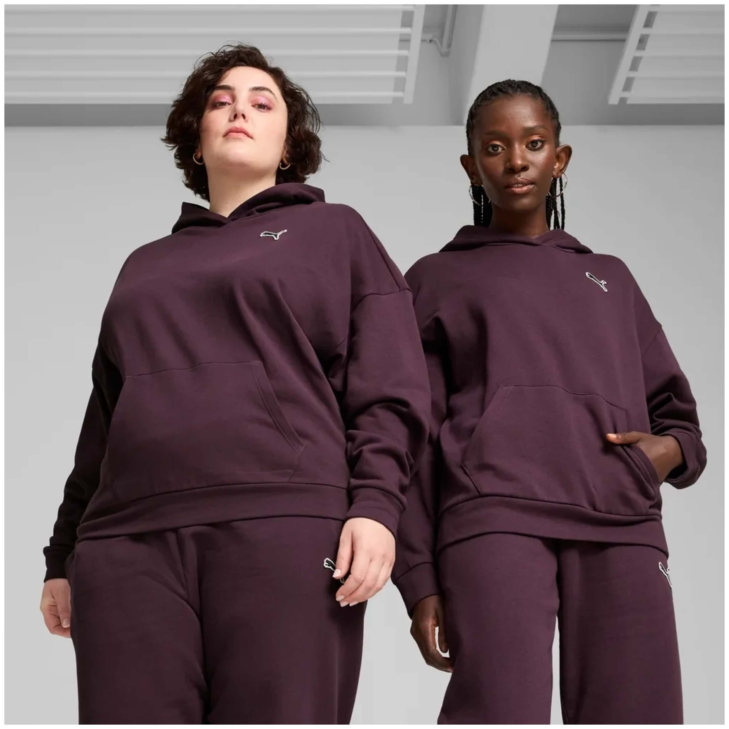 Textil marca Puma modelo 676804-44 para mujer en color lila
