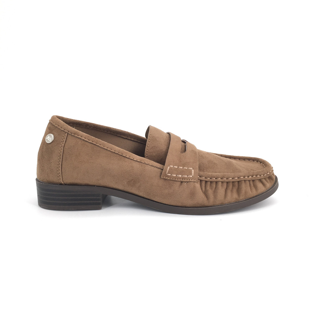 Mocasín Xti para mujer, mod.146534, Mocasín antifaz puntera arrugas