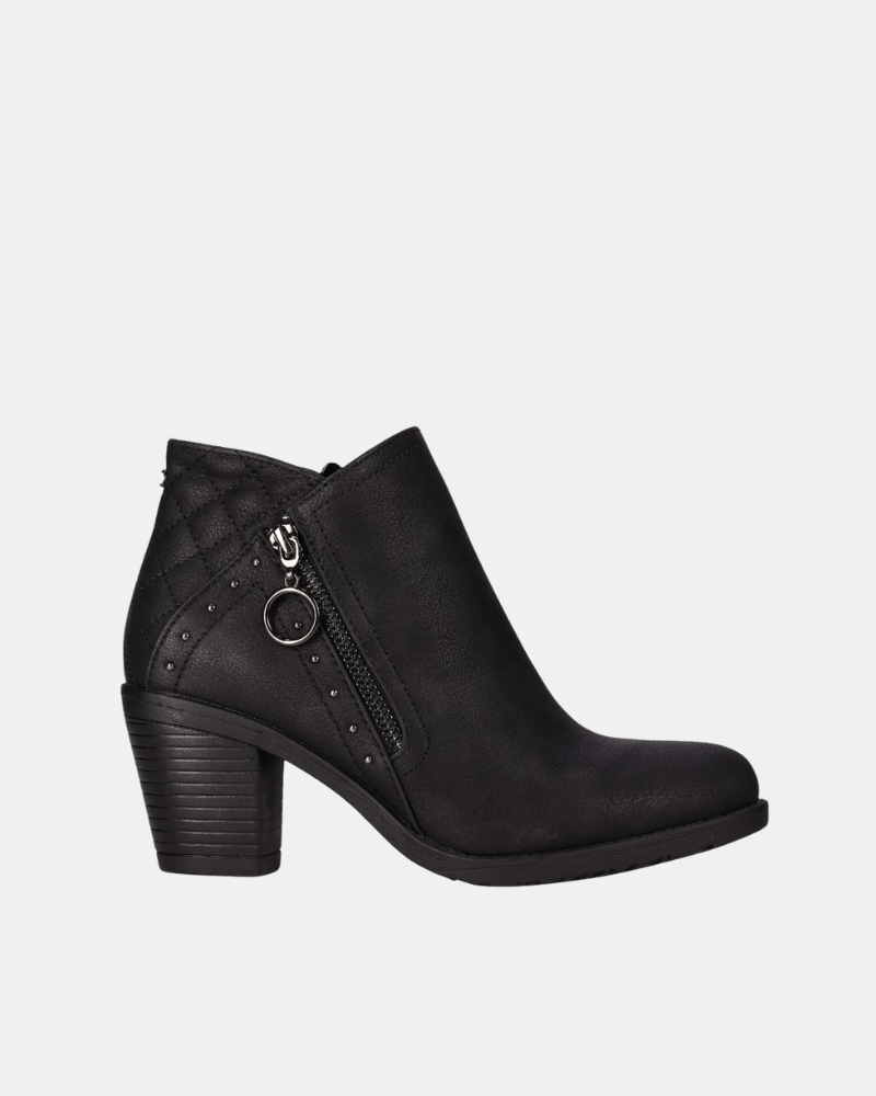 CHIKA 10 KURAZO 40 Botines Bajos Mujer Negro