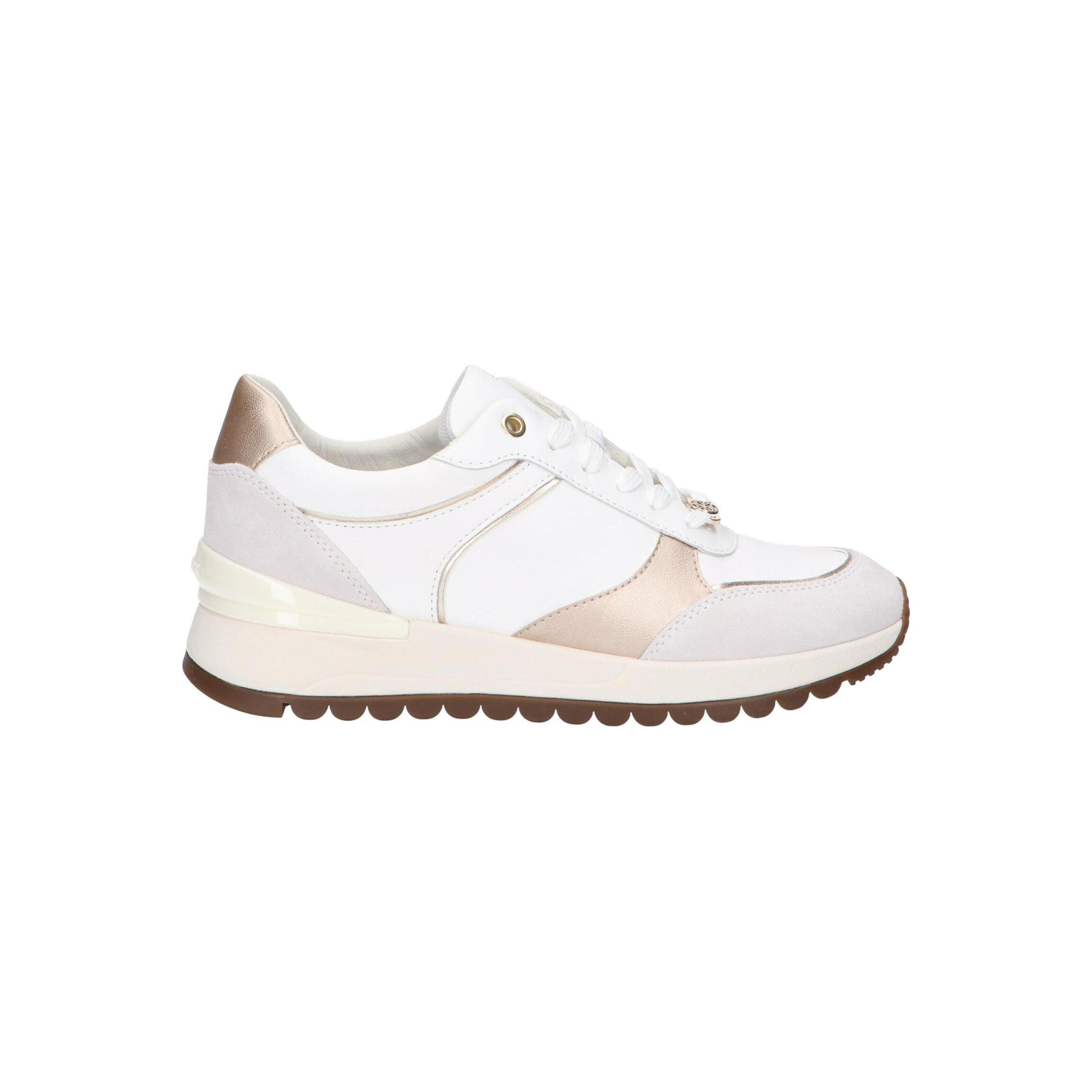 Geox Women's Casual Sneakers in White, made of leather and textile with a lace-up closure, breathable design, perfect for outdoor activities and everyday wear, comfortable women's shoes ideal for versatile use.