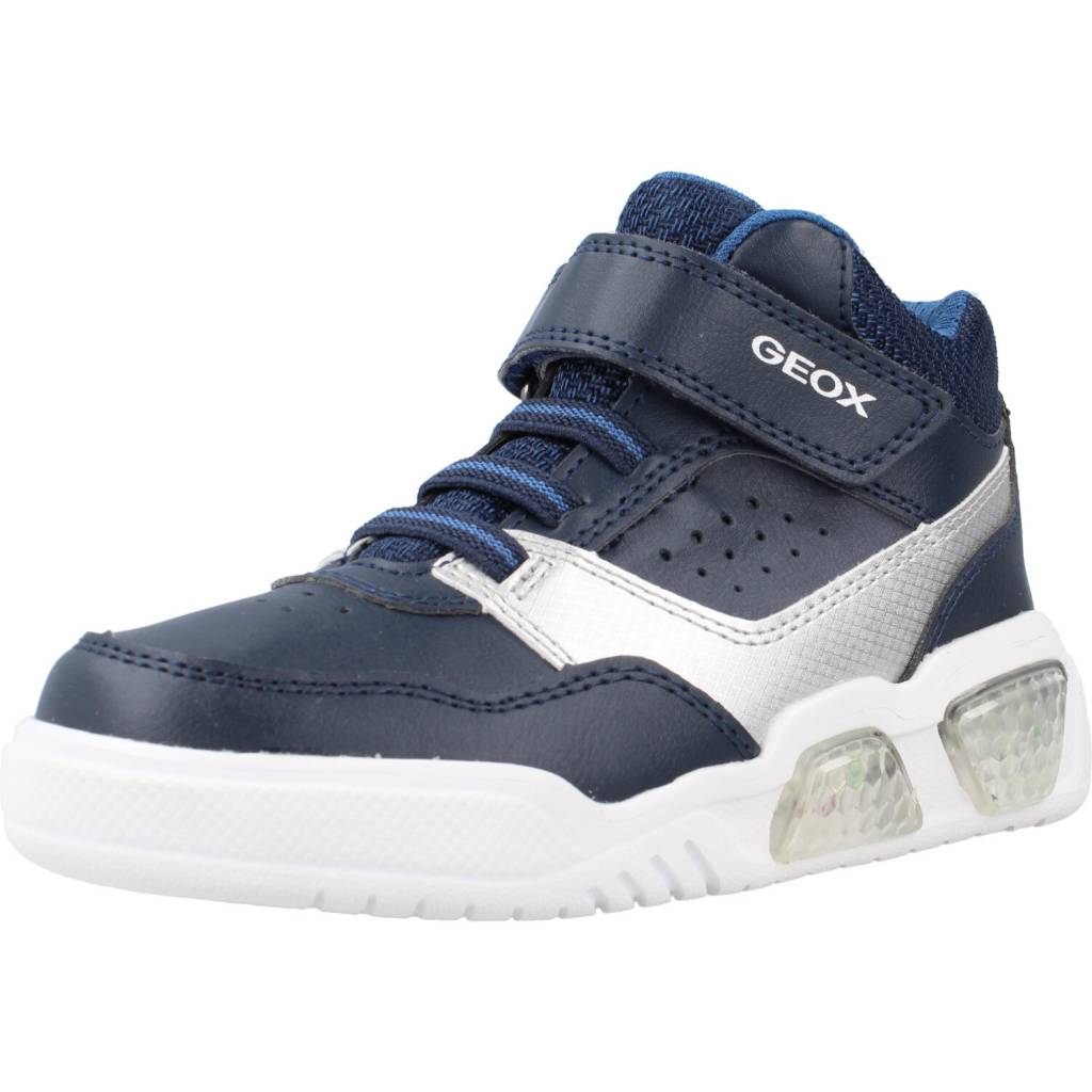Zapatillas Niño Marca Geox Modelo J Illuminus B