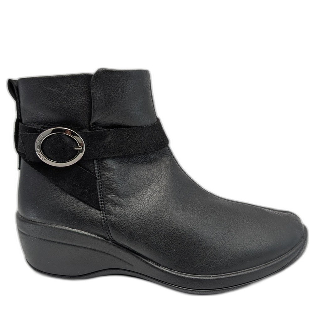 Cómoda  AVILA LICRA NEGRA ARCOPEDICO: botín vegano y ligero. Suela PU flexible, cuña 5 cm, cremallera y horma acolchada para caminar sin rozaduras. ¡Mira todas sus características! Altura Tacón bajo (3-5 cm) Referencia