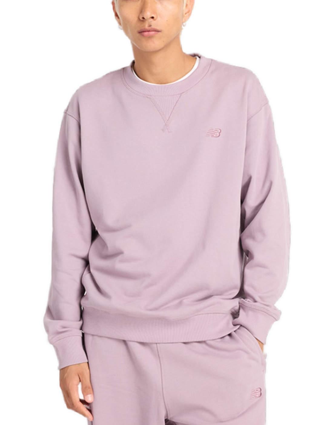 Sudadera New Balance Athletics lila sin capucha para hombre