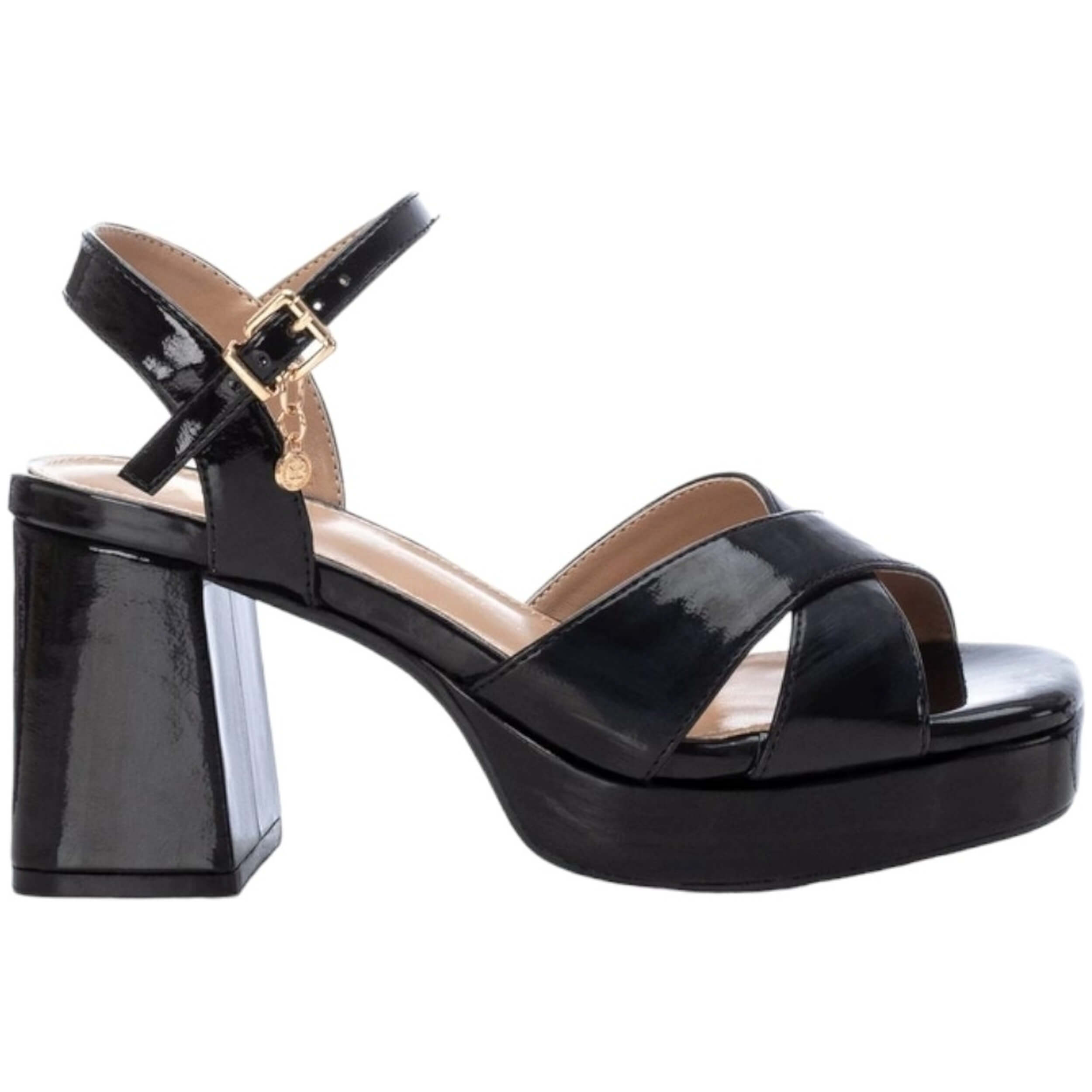 Sandalias de Tacon XTI  para mujer en color negro