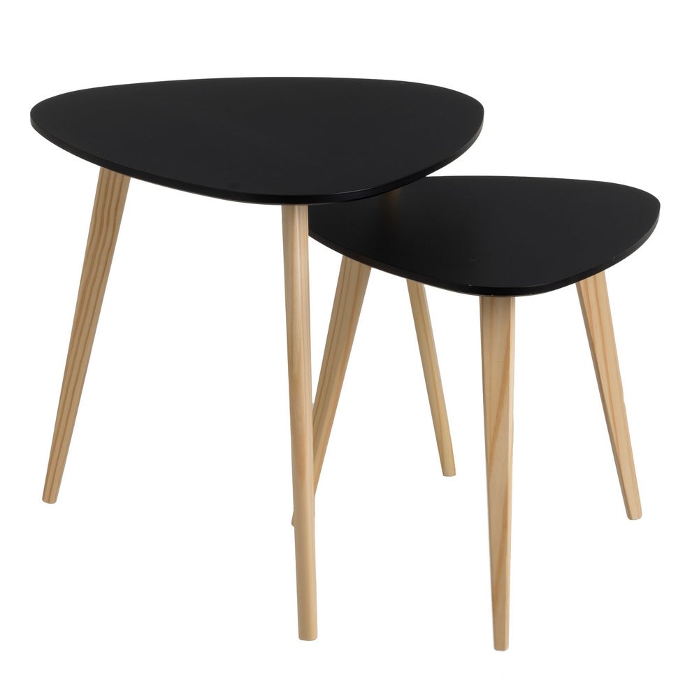 Set de 2 mesas nido auxiliares de madera y laminado, color negro Mesa grande: 48x48x46 cm. Mesita pequeña: 39x39x37 cm. Soporta 10 kg por mesa. Requiere montaje CasaSelección