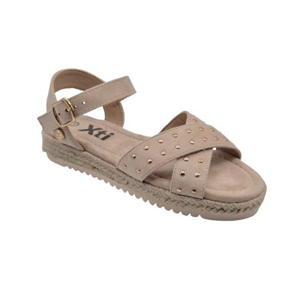 Xti - Sandalias deportivas para niñas modelo 153091 en color beige, cómodas y resistentes para uso diario y actividades al aire libre, ideales como calzado para niña