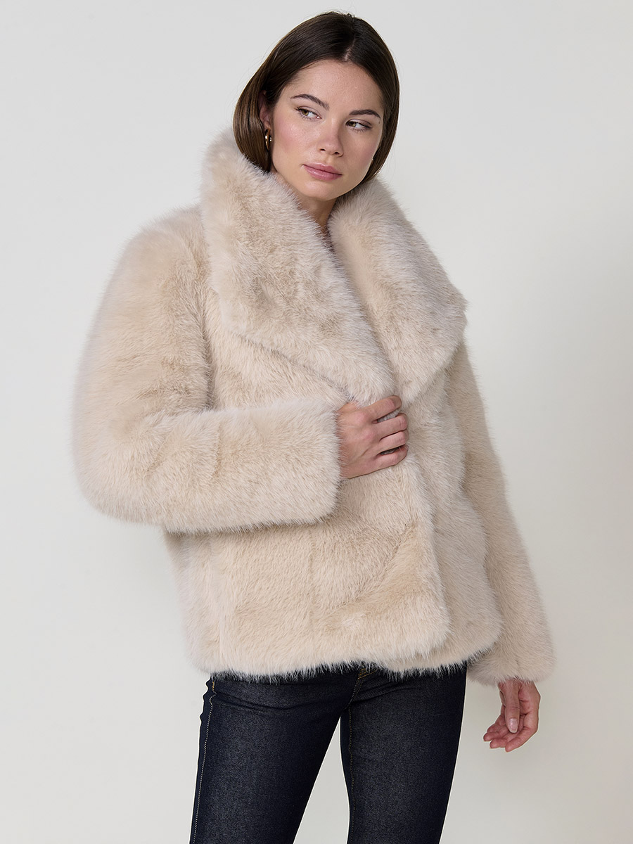 Koroshi - Abrigo de invierno mujer efecto pelo sintético 100% poliéster con cuello solapa y botones ocultos color crudo