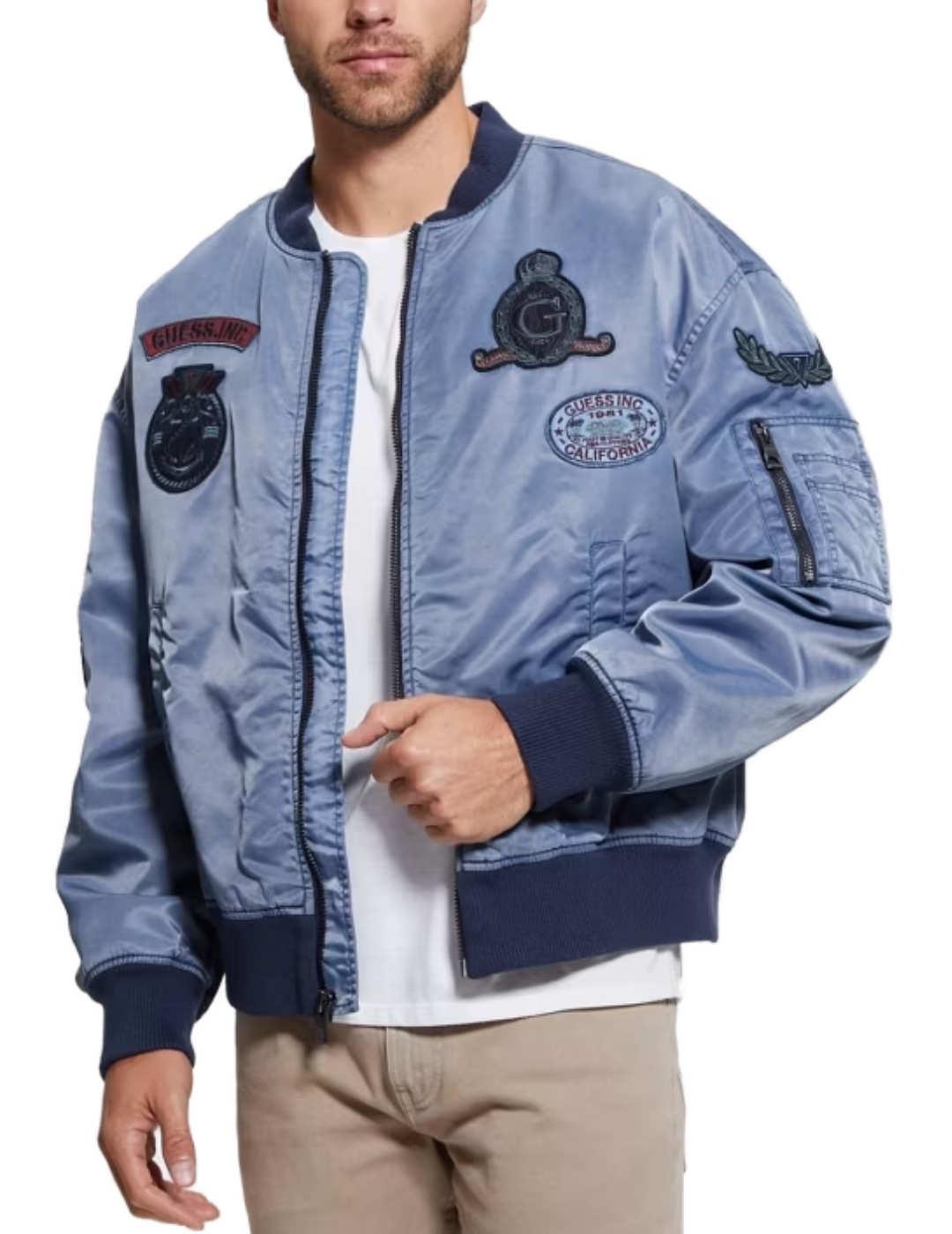 Chaqueta bomber Guess Ace Twill azul parches para hombre
