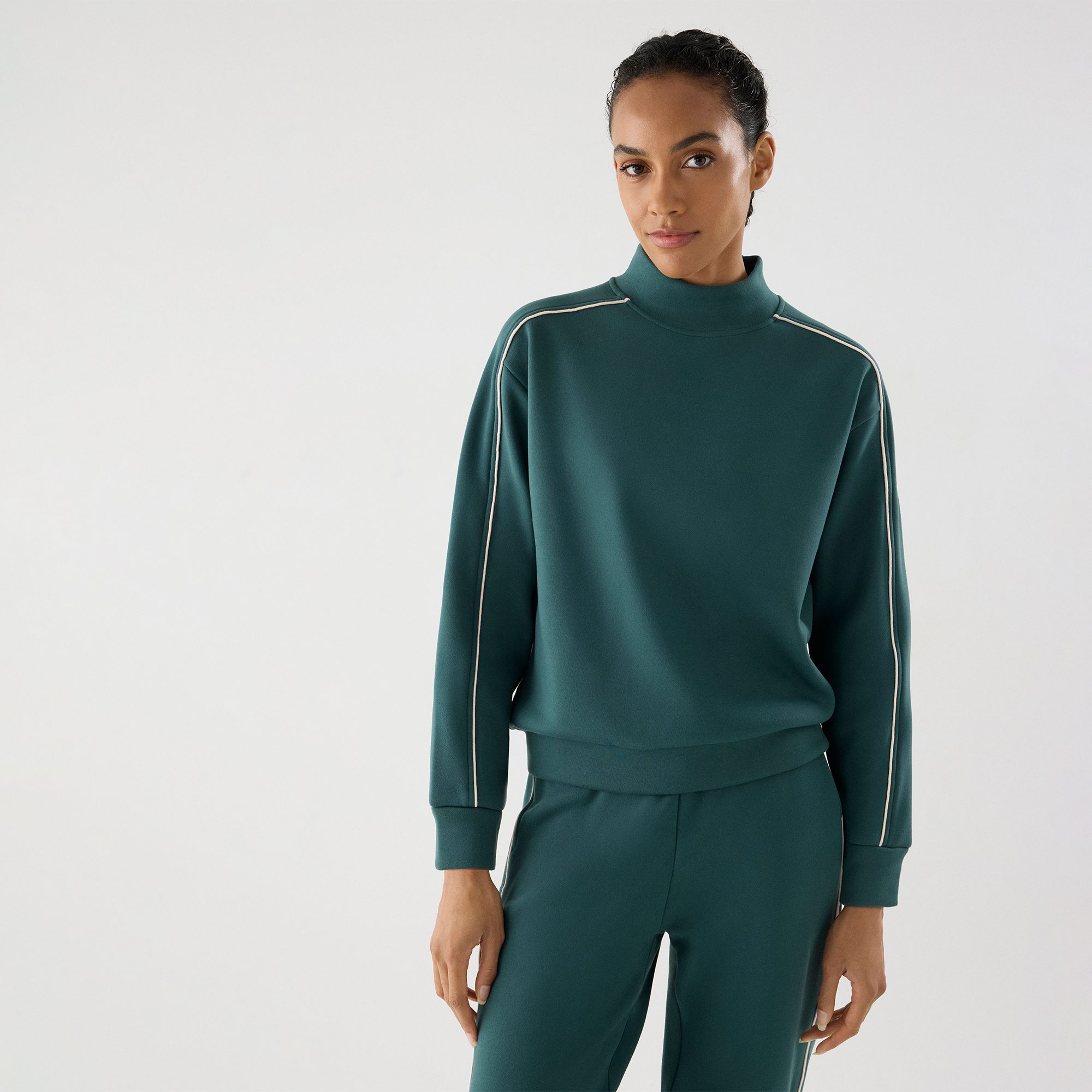 Ysabel Mora - Sudadera deportiva cuello perkins lineas contraste verde botella