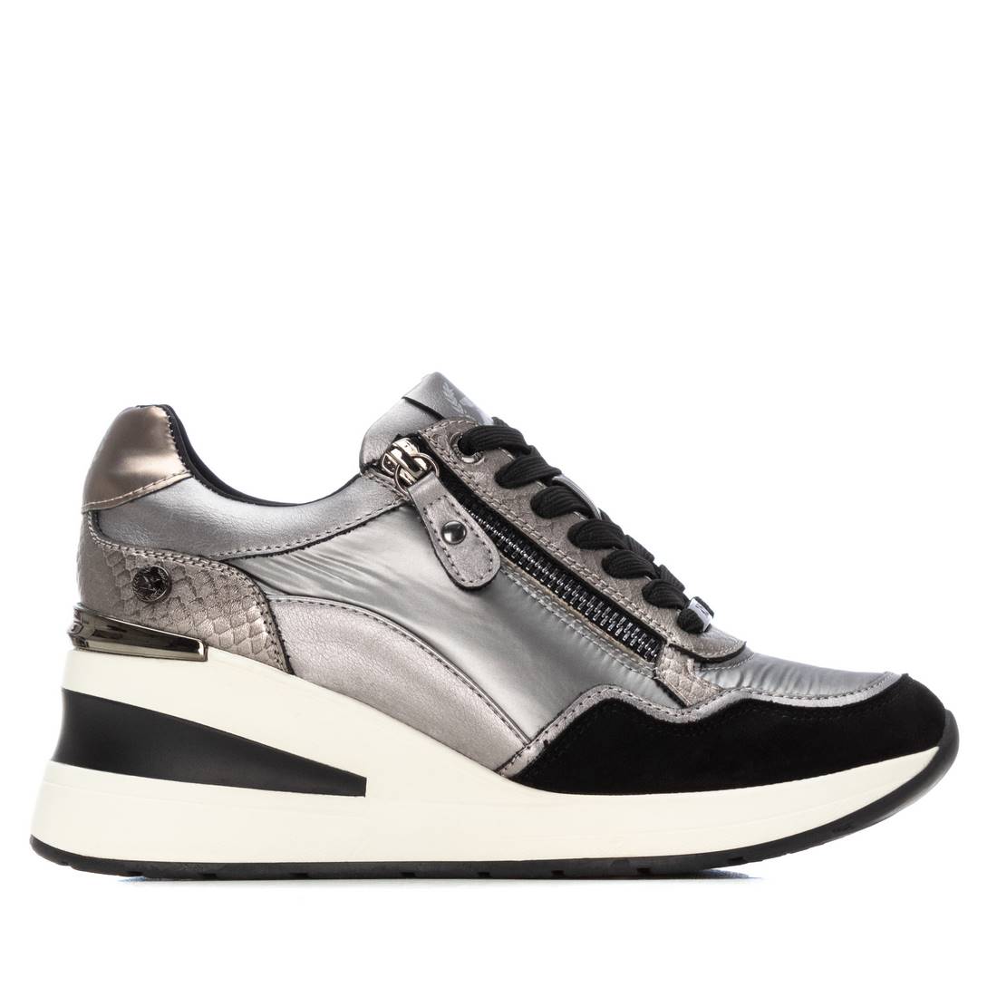 Xti - Zapatilla Mujer - Calzado Cómodo y Versátil - Moda casual - Modelo  14438001 - Resistente