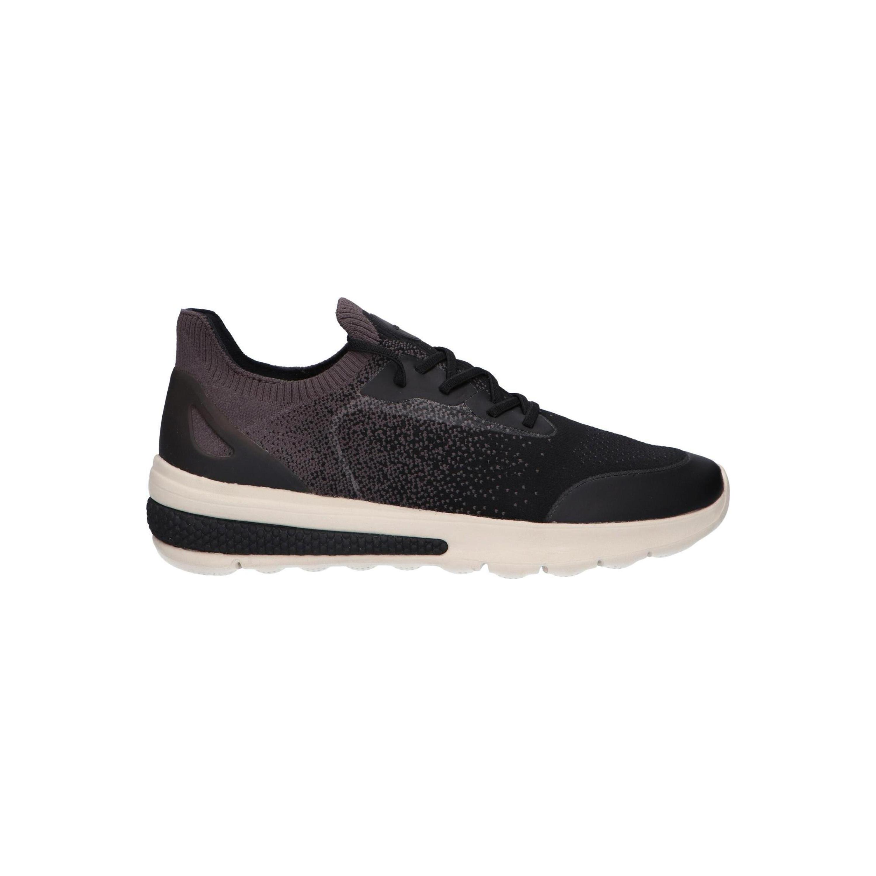 Geox men's casual sneakers in black, lightweight and breathable, made of synthetic leather and canvas, with textile lining and rubber sole, perfect for walking in autumn and spring seasons, ideal men's sneakers for everyday use.